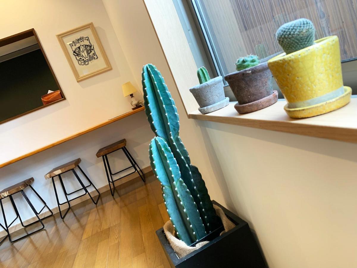 Cactus Inn Міядзакі Екстер'єр фото